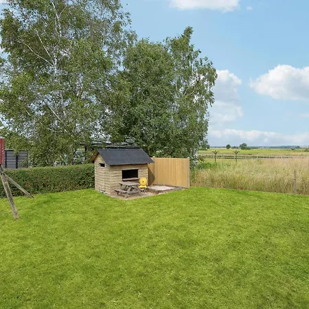 4 Bedroom Cozy In Haderslev Prázdninový dům *